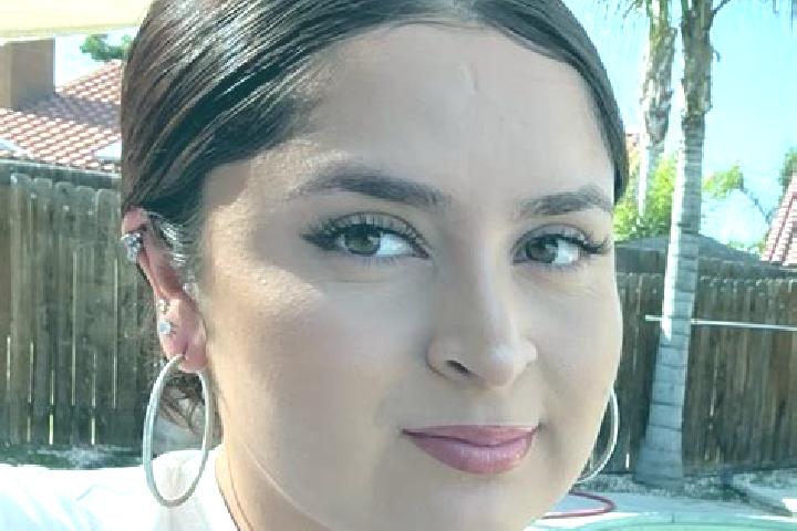 Emily, 27 — Escort in Murillo Colonia, United States