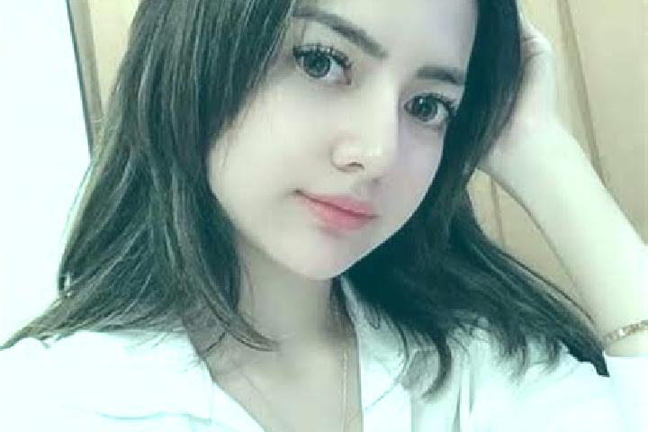 Emily, 27 — Escort in Uluwolo, Indonesia