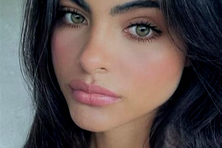 Emily, 28, a black dark-eyed indian companion based in Payroux. Offering Roleplay, OWO, Duos, Fetish. Available for incall and outcall, overnight bookings av...