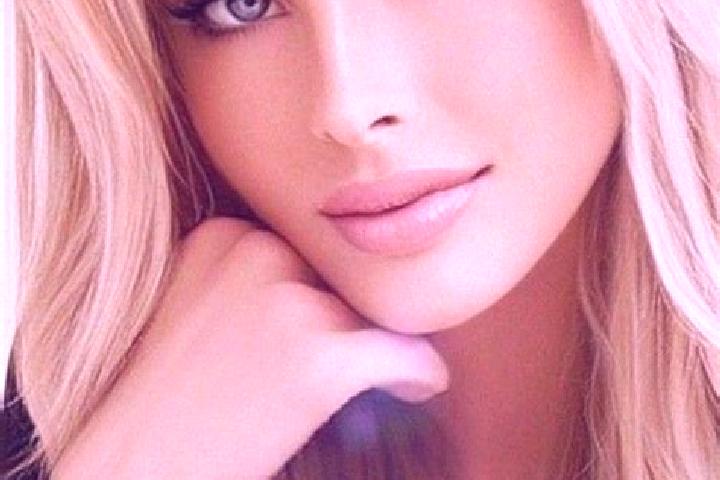 Emily, 28, a dark blonde blue-eyed indian companion based in Godo. Offering Prostate Massage, A-Level, BDSM. Available for incall and outcall, overnight book...