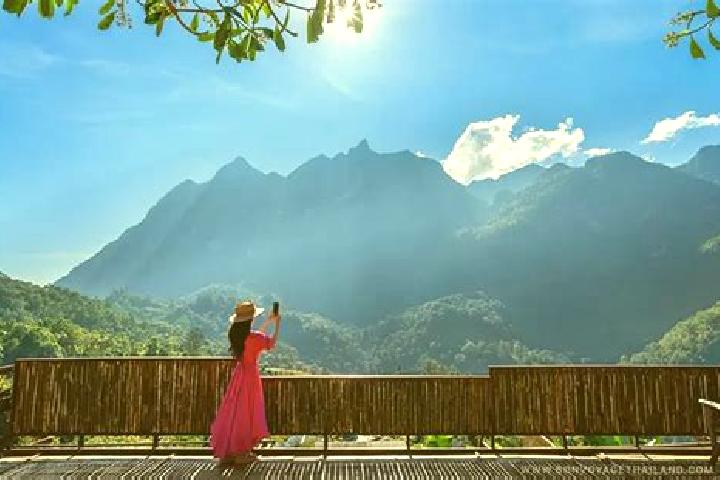 Emily, 28 — Escort in Chiang Dao, Thailand