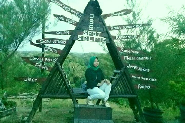 Emily, 28 — Escort in Dusun Desa Bunter, Indonesia