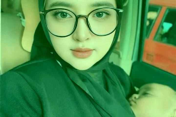 Emily, 28 — Escort in Gempol, Indonesia