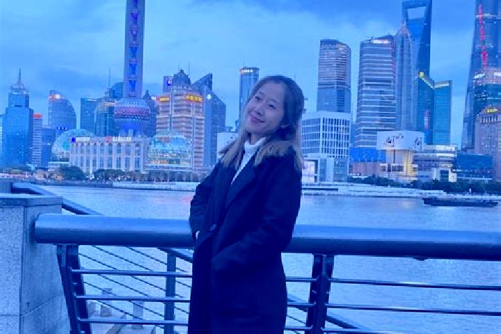 Emily, 28 — Escort in Lili, China