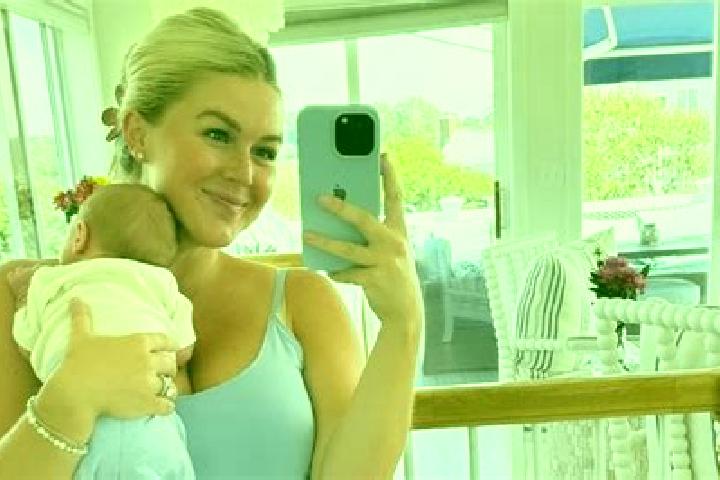 Emily, 28 — Escort in Strandby, Denmark