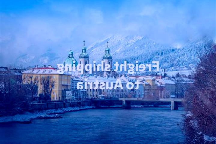 Emily, 28 — Escort in Wuerflach, Austria