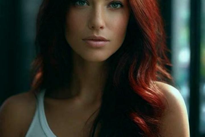 Emily, 29, a auburn hazel-eyed slavic companion based in Franklin Grove. Offering Striptease, Dinner Date, Deep French Kissing. Available for incall and outc...