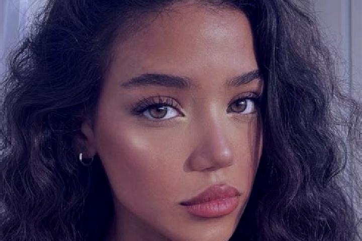 Emily, 29, a black brown-eyed mediterranean companion based in Reodhar. Offering OWO, A-Level, Roleplay. Available for incall and outcall, overnight bookings...