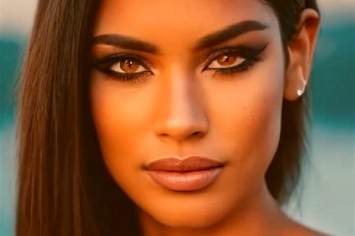 Emily, 29, a black green-eyed latina companion based in Ebmatingen / Lebern. Offering Massage, Domination, Couples. Available for incall and outcall, overnig...