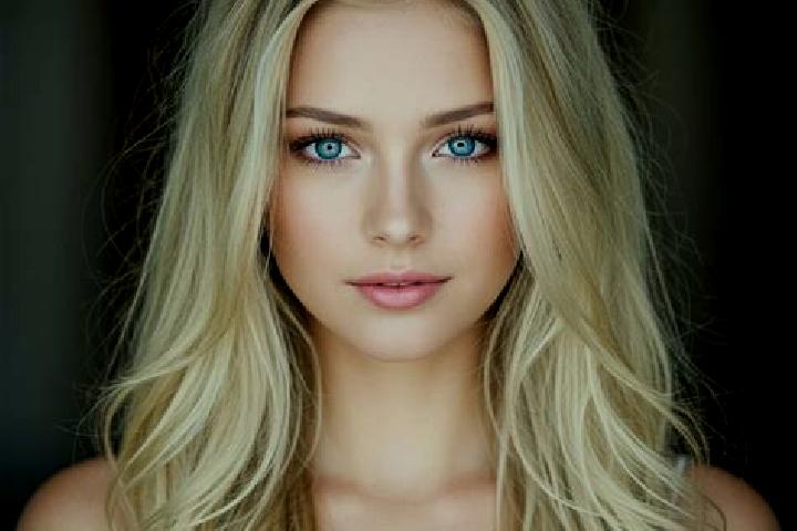 Emily, 29, a blonde brown-eyed mixed companion based in Noel. Offering CIM, Couples, A-Level. Available for incall and outcall, day and evening dates.