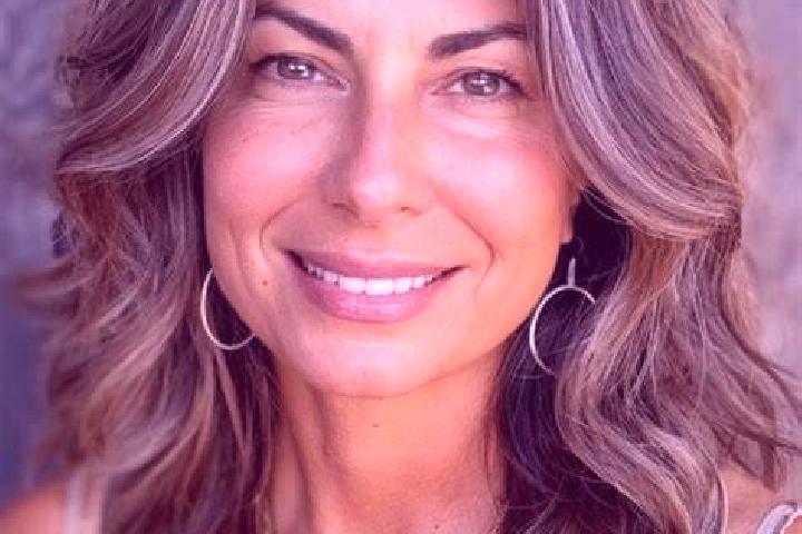 Emily, 29, a brunette grey-eyed middle eastern companion based in Borgo Vittoria. Offering 69, Party Girl, Erotic Massage, Girlfriend Experience. Available f...