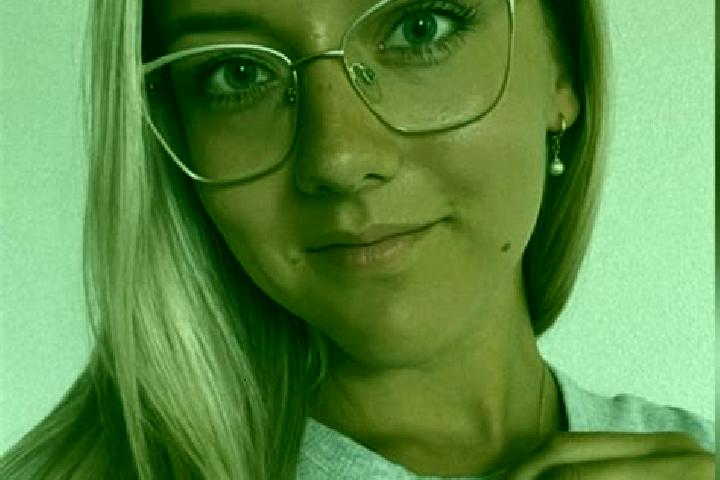 Emily, 29 — Escort in Abja-Paluoja, Estonia