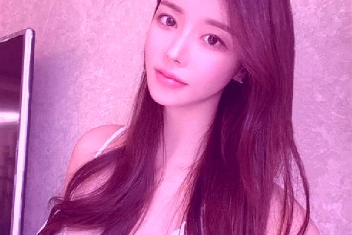 Emily, 29 — Escort in Biekou, China