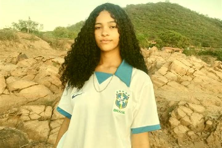 Emily, 29 — Escort in Morpara, Brazil