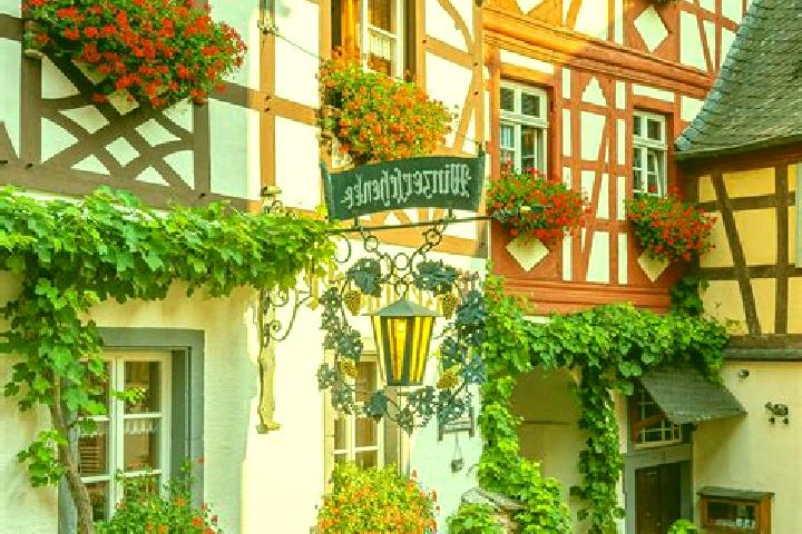 Emily, 29 — Escort in Welmbuttel, Germany