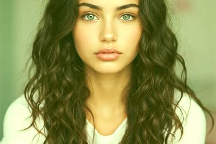 Emily, 30, a brunette hazel-eyed mediterranean companion based in Solferino. Offering Couples, Girlfriend Experience, Domination, OWO, Massage. Available for...