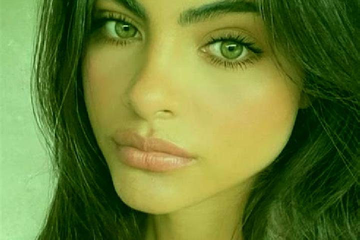 Emily, 30, a chestnut grey-eyed indian companion based in Tangjiawan. Offering Massage, OWO, Erotic Massage, Overnight. Available for incall and outcall, day...