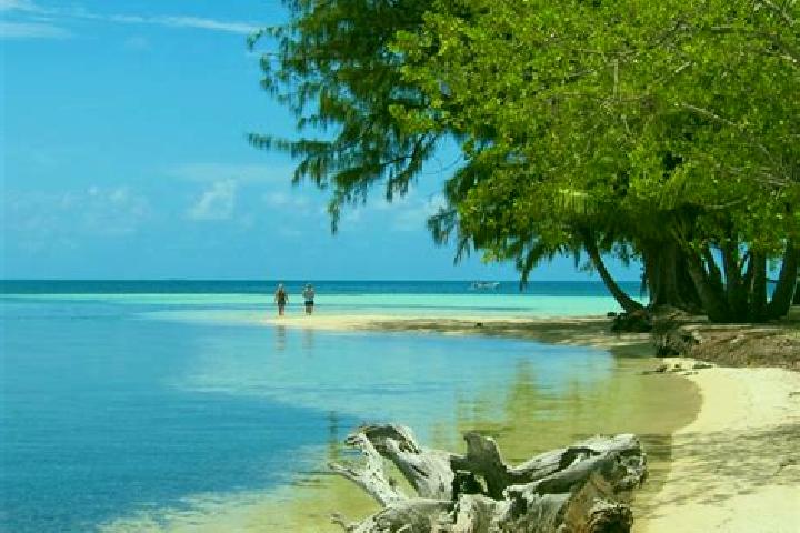 Emily, 30 — Escort in Duck Run 3, Belize