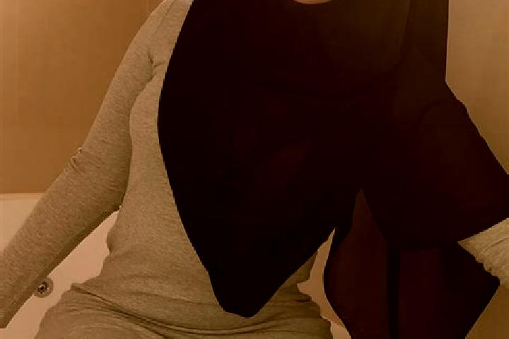 Emily, 30 — Escort in Khamir, Yemen
