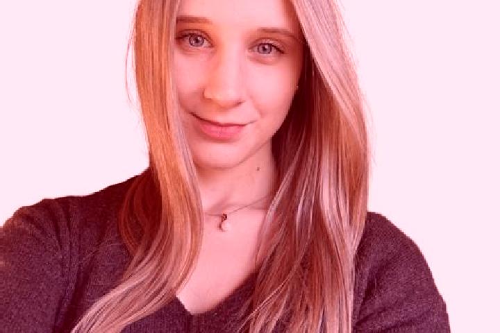 Emily, 30 — Escort in Montry, France