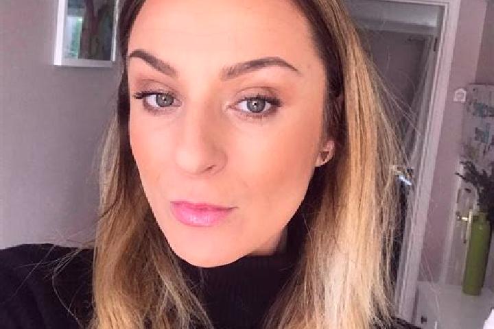 Emily, 30 — Escort in Rosioru, Romania