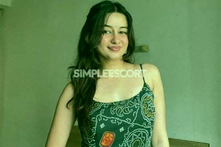 Emily, 30 — Escort in Umri, India