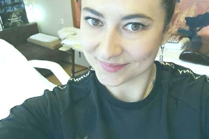 Emily, 31, a black dark-eyed european companion based in Villamayor de Santiago. Offering Prostate Massage, 69, BDSM, Dinner Date. Available for incall and o...