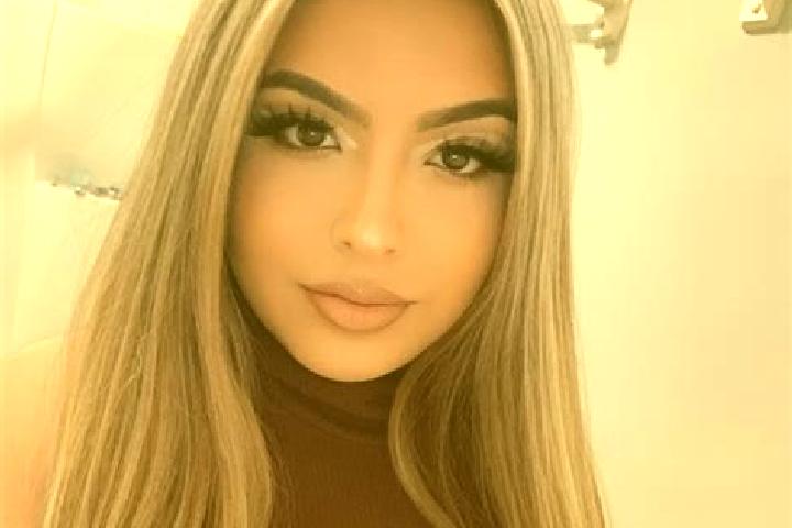 Emily, 31, a blonde grey-eyed latina companion based in Memni. Offering BDSM, Roleplay. Available for incall and outcall, overnight bookings available.
