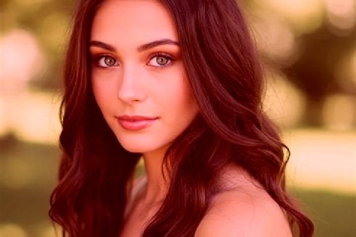 Emily, 31, a brunette hazel-eyed mixed companion based in Szydlowo. Offering Erotic Massage, Roleplay, Overnight, Deep French Kissing, Prostate Massage. Avai...