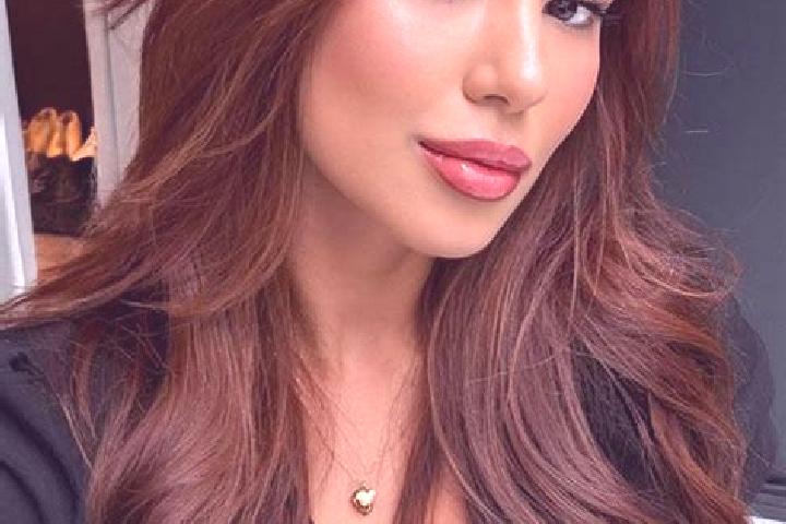 Emily, 31, a chestnut dark-eyed latina companion based in Cam Pha. Offering Party Girl, Travel Companion, Fetish, Duos. Available for incall and outcall, ove...