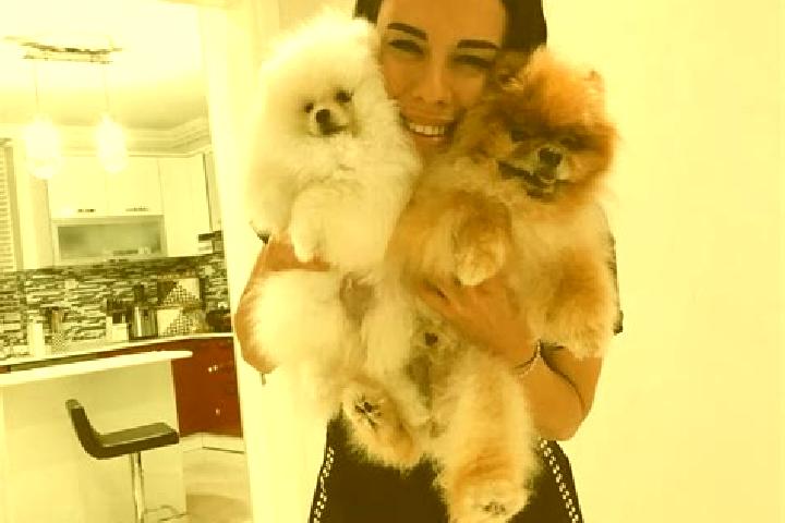 Emily, 31 — Escort in Akcakoyun, Turkey