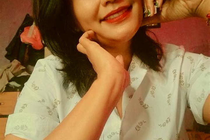 Emily, 31 — Escort in Lewoleba, Indonesia