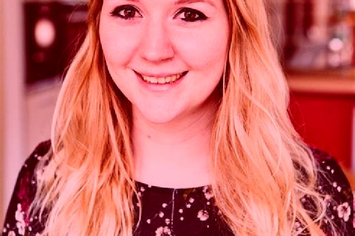 Emily, 31 — Escort in Nauroth, Germany