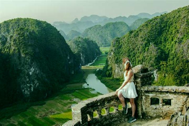 Emily, 31 — Escort in Vinh Binh, Vietnam