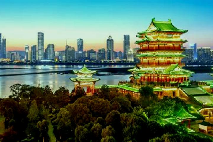 Emily, 31 — Escort in Yichun, China