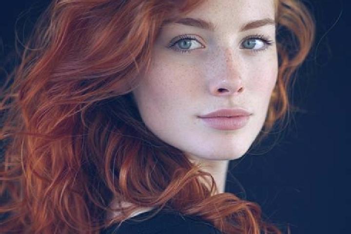 Emily, 32, a auburn blue-eyed ebony companion based in Albussac. Offering Tantra, Roleplay, Fetish, A-Level. Available for incall and outcall, overnight book...