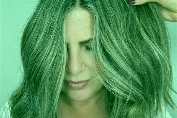 Emily, 32, a dark blonde grey-eyed caucasian companion based in Barra. Offering Massage, Travel Companion, Striptease, Deep French Kissing. Available for inc...