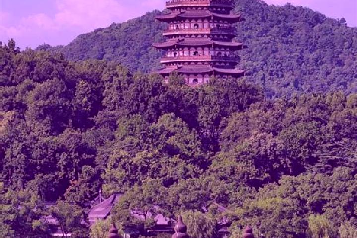 Emily, 32 — Escort in Longjing, China