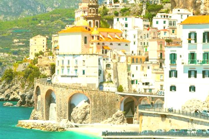 Emily, 32 — Escort in Parione, Italy