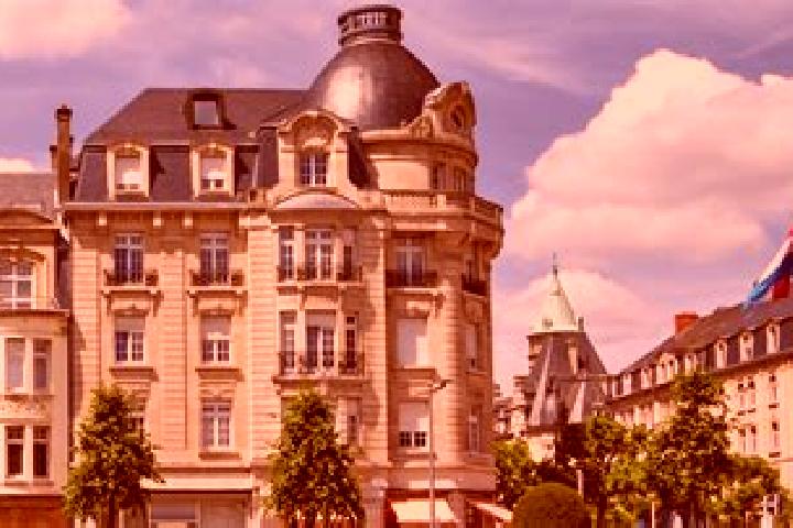 Emily, 32 — Escort in Roeser, Luxembourg