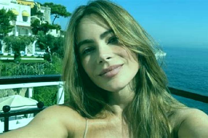 Emily, 32 — Escort in Teta Satu, Indonesia