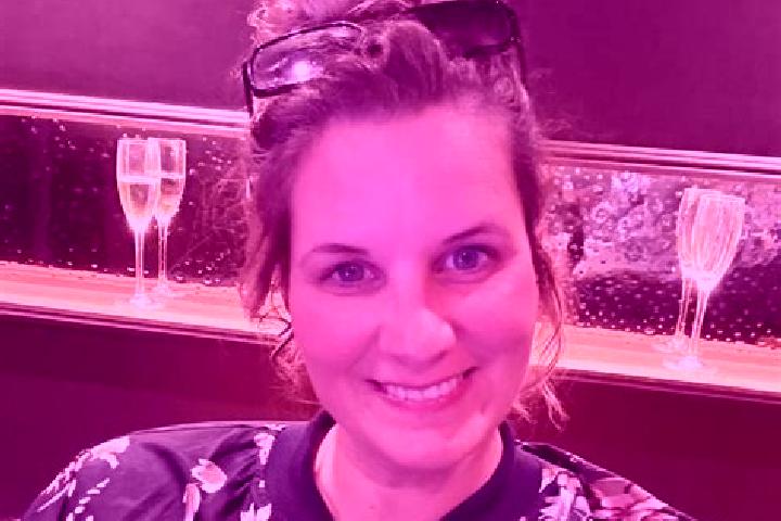 Emily, 32 — Escort in Ulm, United States