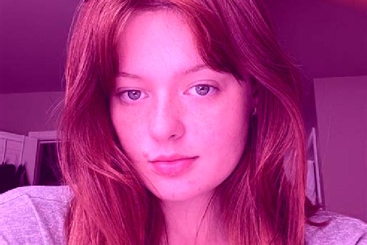 Emily, 33, a auburn blue-eyed mediterranean companion based in Velykyi Khutir. Offering Fetish, Deep French Kissing, Couples. Available for incall and outcal...