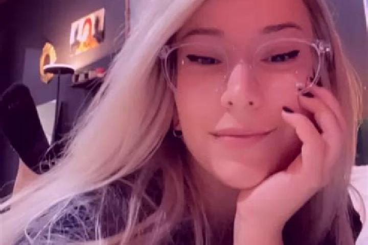 Emily, 33, a blonde brown-eyed indian companion based in Chittaway Bay. Offering Overnight, Fetish. Available for incall and outcall, overnight bookings avai...