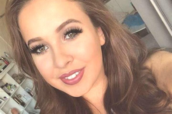 Emily, 33, a chestnut brown-eyed caucasian companion based in San Juan Bautista. Offering Duos, Erotic Massage, Striptease, Overnight. Available for incall a...
