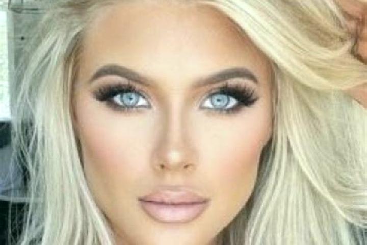 Emily, 33, a platinum blonde hazel-eyed mixed companion based in Abbadia Cerreto. Offering Massage, Girlfriend Experience, Overnight. Available for incall an...