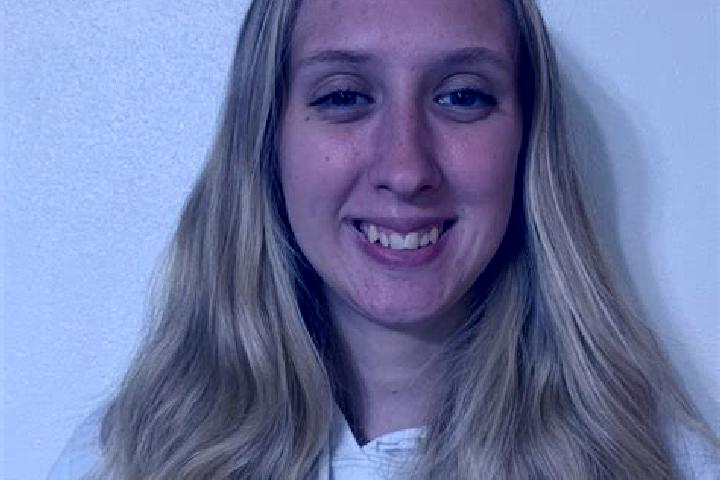 Emily, 33 — Escort in Estherville, United States