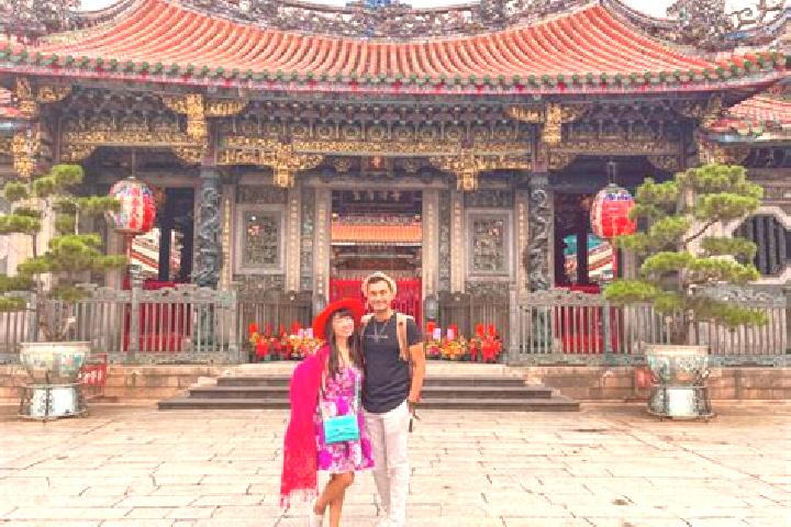 Emily, 33 — Escort in Longshan, China