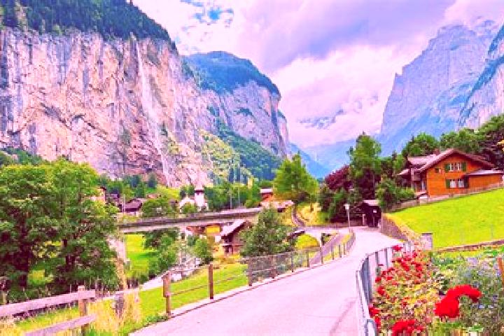 Emily, 33 — Escort in Nanikon, Switzerland