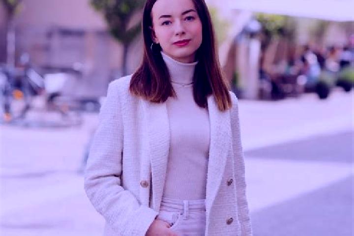 Emily, 33 — Escort in Schaffen, Belgium